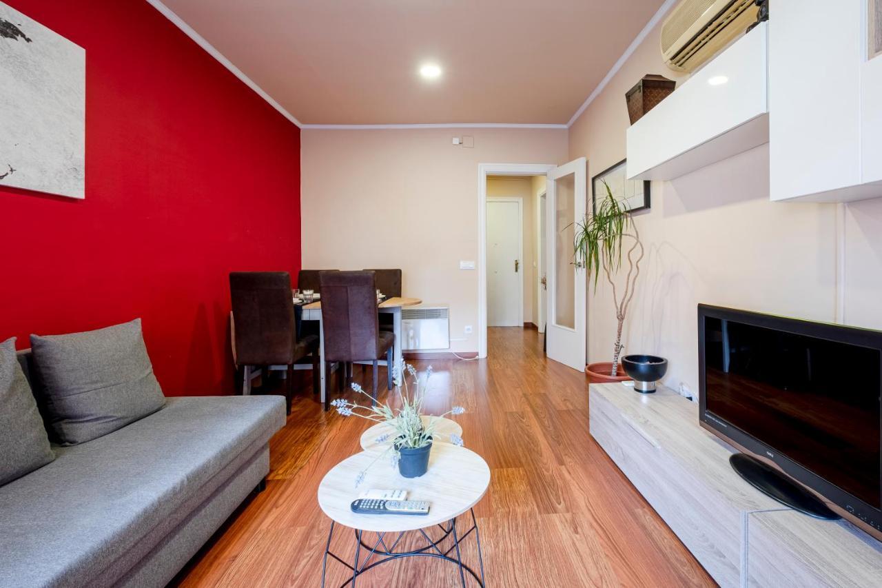 Three Bedroom Apartment In Sants Βαρκελώνη Εξωτερικό φωτογραφία