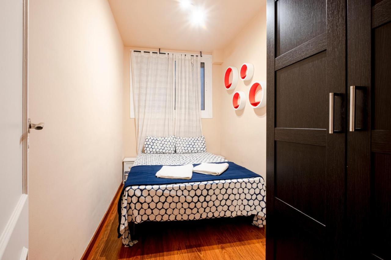 Three Bedroom Apartment In Sants Βαρκελώνη Εξωτερικό φωτογραφία