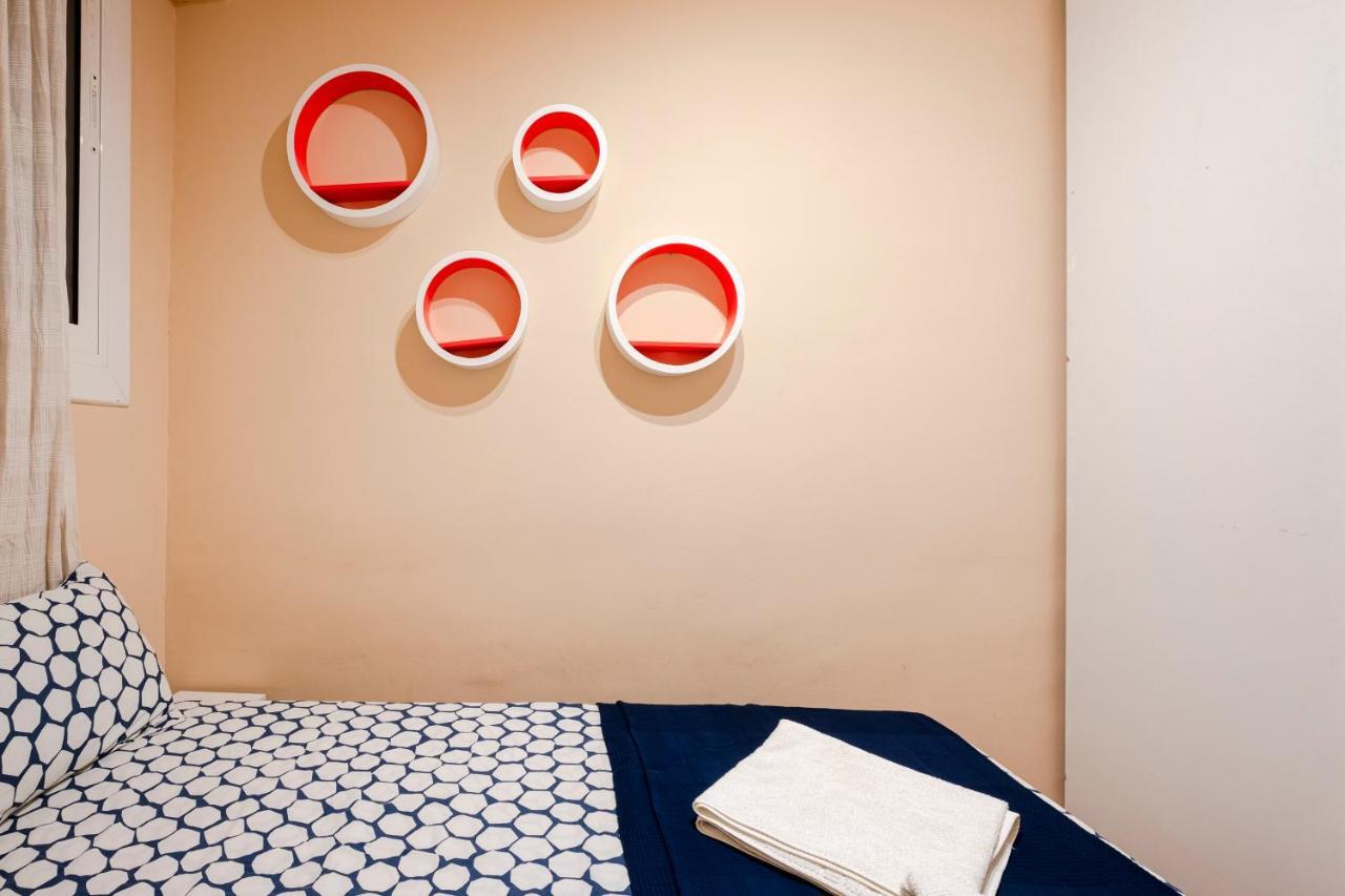 Three Bedroom Apartment In Sants Βαρκελώνη Εξωτερικό φωτογραφία