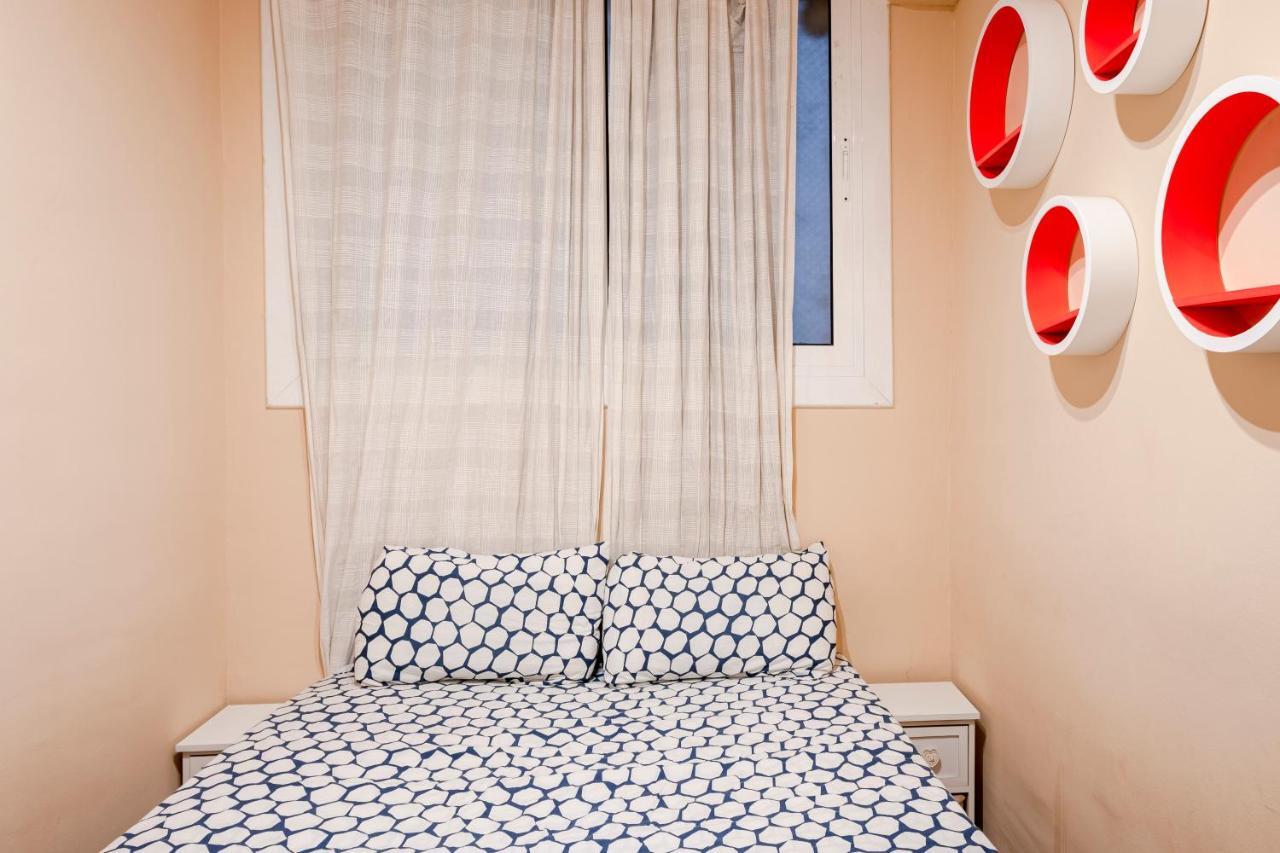 Three Bedroom Apartment In Sants Βαρκελώνη Εξωτερικό φωτογραφία